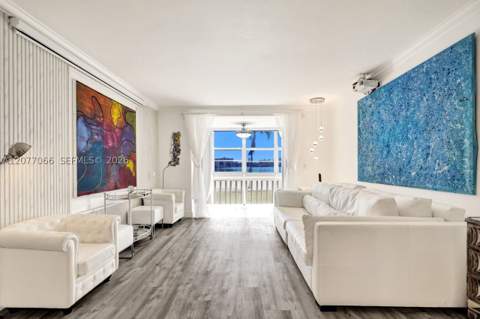18707 NE 14th Ave 522, Miami FL - photo 7 of 40
