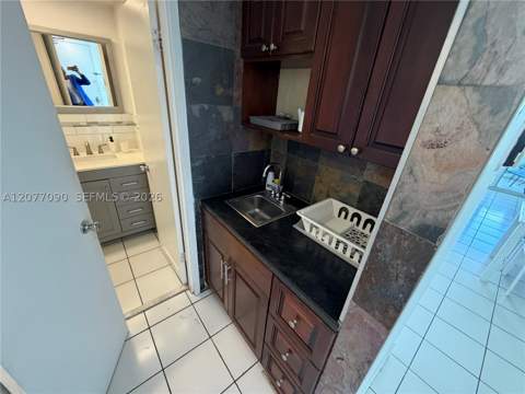 5445 Collins Ave 729, Miami Beach FL - photo 15 of 27