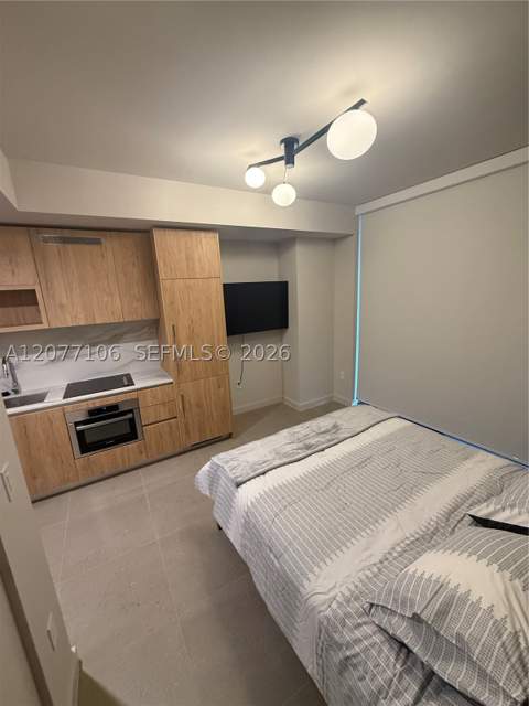 11 NE 6th St 706, Miami FL - photo 10 of 16