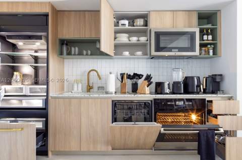 159 NE 6th St 3413, Miami FL - photo 12 of 66