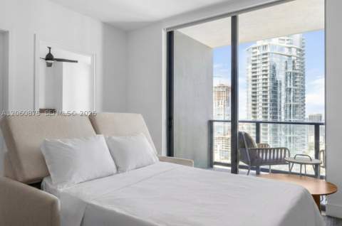 159 NE 6th St 3413, Miami FL - photo 16 of 66
