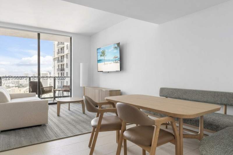 1 bedroom Condominium at 159 NE 6th St 3413, Gale Residences, Miami — photo 5