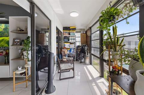 827 NE 199th St 206, Miami FL - photo 14 of 34