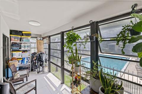 827 NE 199th St 206, Miami FL - photo 15 of 34