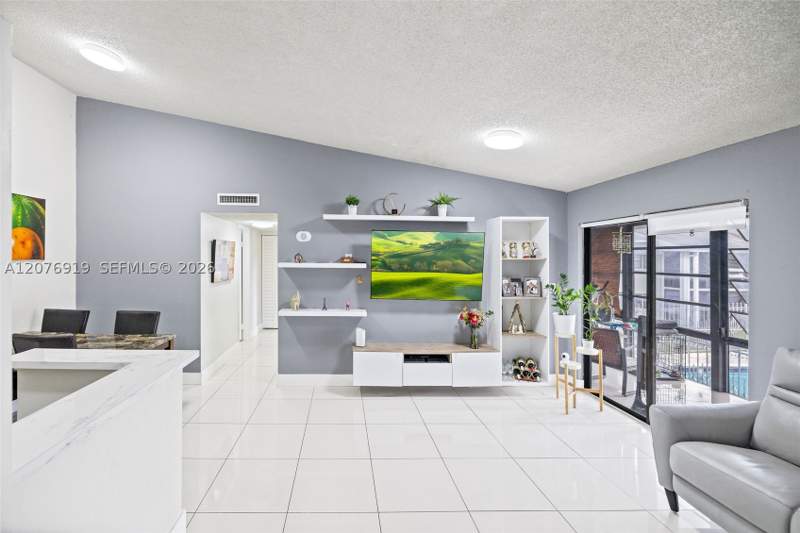 2 bedroom Condominium at 827 NE 199th St 206, Carmel At California Cl C, Miami — photo 3