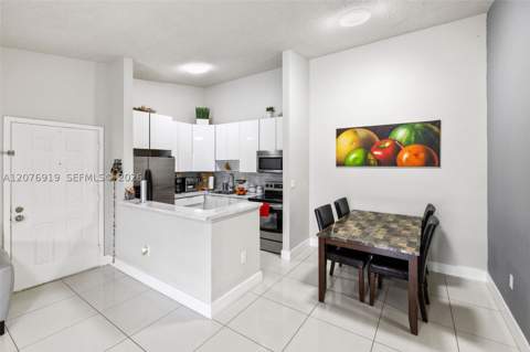 827 NE 199th St 206, Miami FL - photo 8 of 34