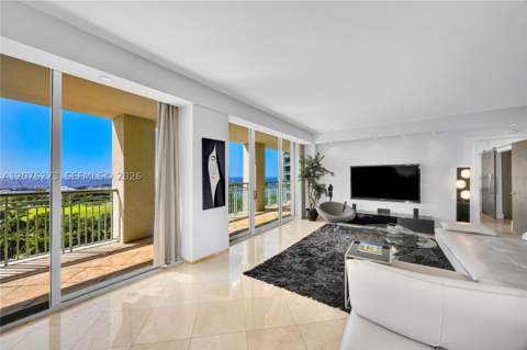 3400 SW 27th Ave 902, Miami FL - photo 8 of 37