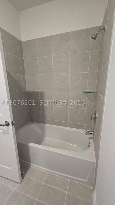 2475 SE 29th Dr, Homestead FL - photo 11 of 28