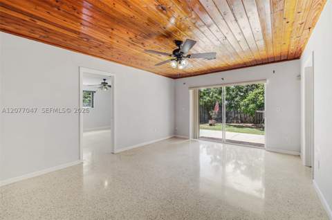 9354 Caribbean Blvd, Cutler Bay FL - photo 17 of 47
