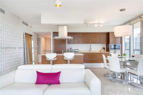 485 Brickell Ave 3410, Miami FL - photo 22 of 32