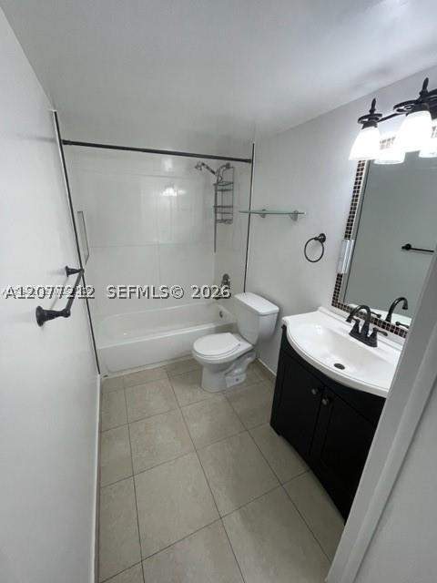 2 bedroom Condominium at 6135 NW 186th St 205, Mirassou Condo, Hialeah — photo 3