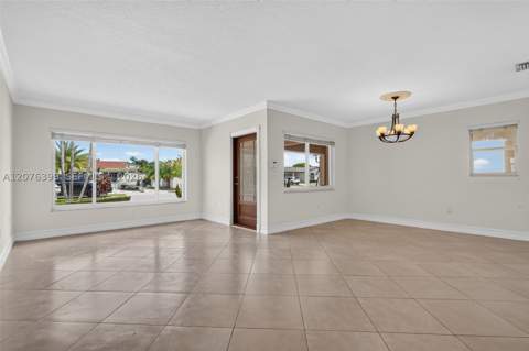 8936 SW 11th St, Miami FL - photo 7 of 55
