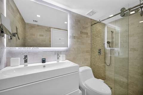 7601 E Treasure Dr 1419, North Bay Village FL - photo 16 of 22