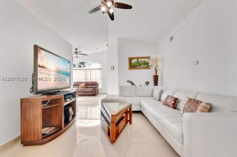 8021 SW 158th Pl, Miami FL - photo 12 of 32