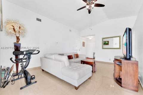 8021 SW 158th Pl, Miami FL - photo 14 of 32