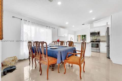 8021 SW 158th Pl, Miami FL - photo 21 of 32