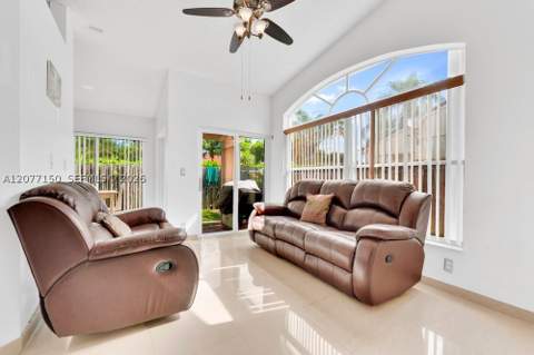8021 SW 158th Pl, Miami FL - photo 22 of 32