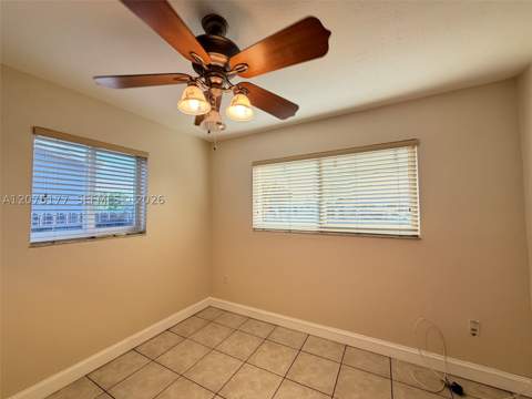 4585 E 9th Ln, Hialeah FL - photo 13 of 26
