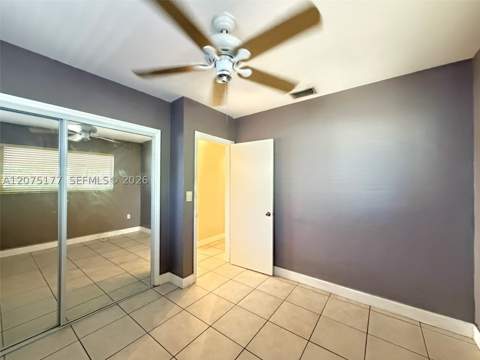 4585 E 9th Ln, Hialeah FL - photo 16 of 26