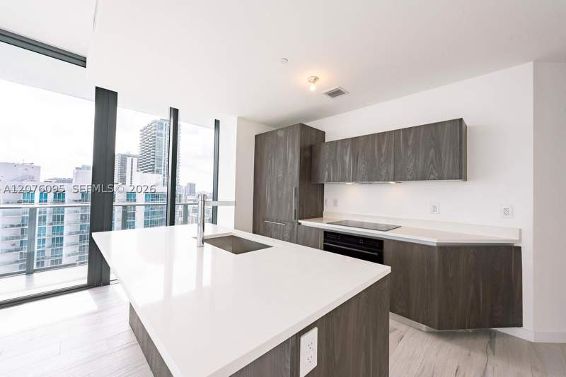 4 bedroom Condominium at 480 NE 31st St 2101, Gran Paraiso Condo, Miami — photo 5
