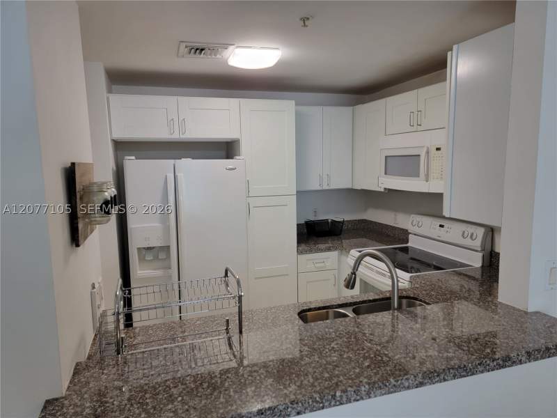 1 bedroom Condominium at 185 SE 14th Ter 1101, Fortune House Condo, Miami — photo 5