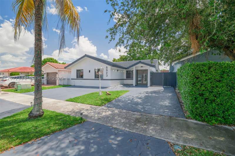 4 bedroom SingleFamilyResidence at 5923 SW 147th Pl, West Miller Heights Sec 1, Miami — photo 2
