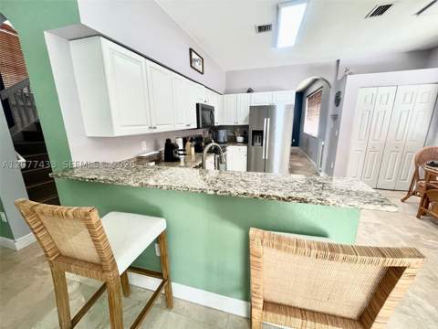 912 NE 35th Ave, Homestead FL - photo 15 of 51