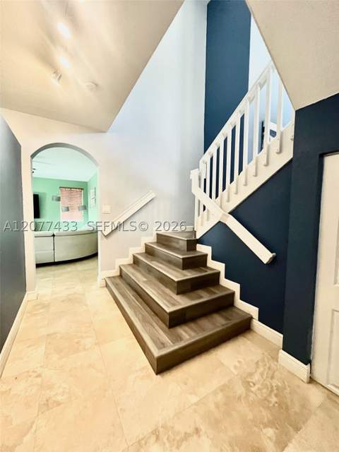912 NE 35th Ave, Homestead FL - photo 20 of 51
