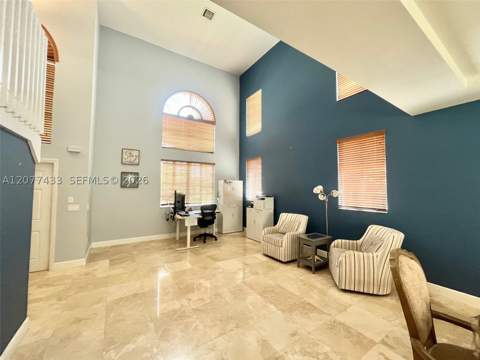 912 NE 35th Ave, Homestead FL - photo 7 of 51