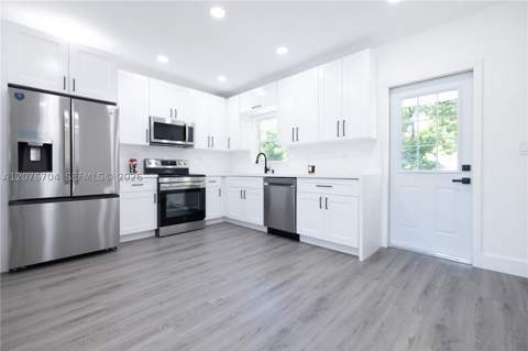1029 NW 42nd St, Miami FL - photo 23 of 35