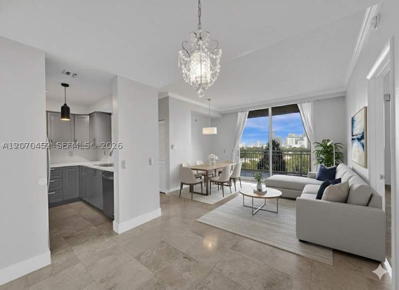 2 bedroom Condominium at 2475 Brickell Ave 804, The Metropolitan Condo, Miami — photo 2