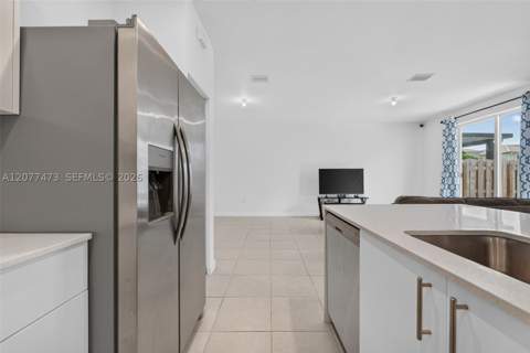 746 SE 14th St, Homestead FL - photo 6 of 29