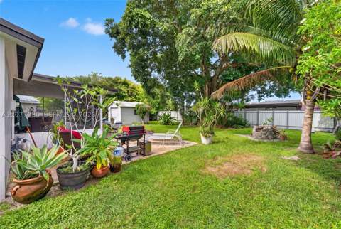 19721 SW 114th Ct, Miami FL - photo 8 of 34