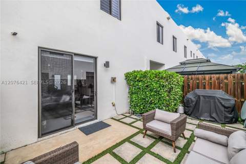 519 SW 91st Pl, Miami FL - photo 20 of 48
