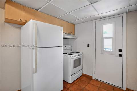3240 Mary St S308, Miami FL - photo 17 of 34