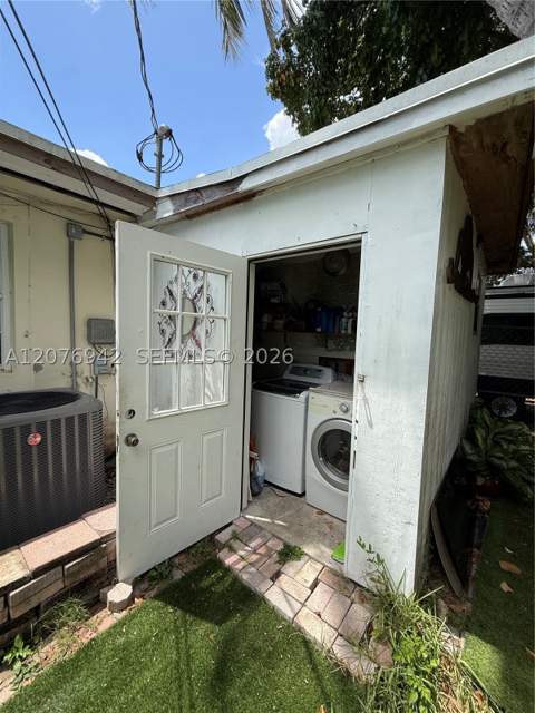 15465 SW 298th Ter, Homestead FL - photo 8 of 25