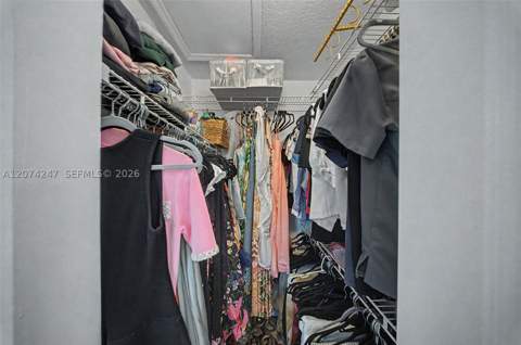 13868 SW 38th Ter, Miami FL - photo 15 of 28