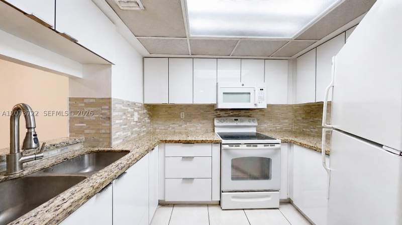 2 bedroom Condominium at 8275 SW 152nd Ave D-209, Verabella Falls Condo, Miami — photo 3