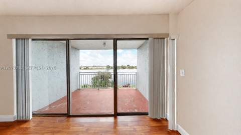 9363 Fontainebleau Blvd H205, Miami FL - photo 7 of 14