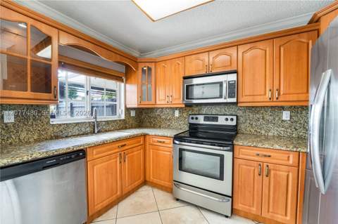 15354 SW 36th Ter, Miami FL - photo 13 of 35