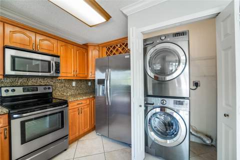15354 SW 36th Ter, Miami FL - photo 14 of 35