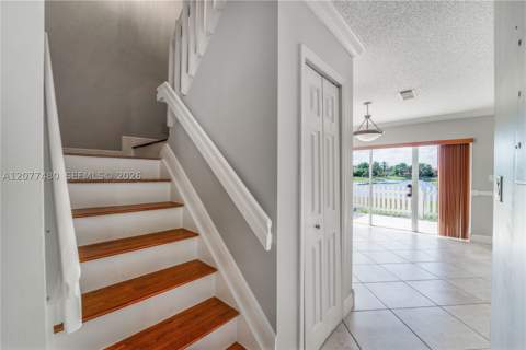 15354 SW 36th Ter, Miami FL - photo 7 of 35