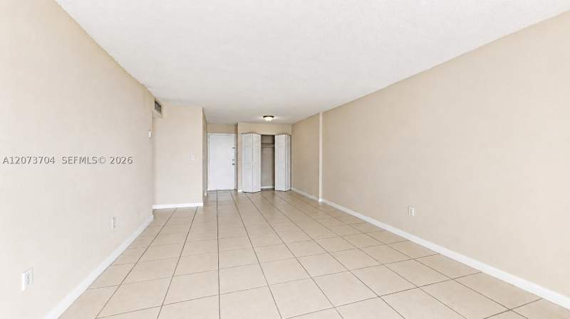 2 bedroom Condominium at 9360 Fontainebleau Blvd 510, The Fountains At Fontaine, Miami — photo 2