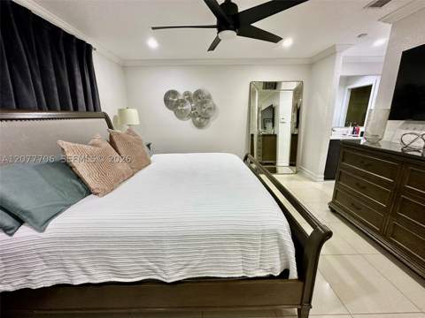9021 NW 150th Ter, Miami Lakes FL - photo 16 of 28