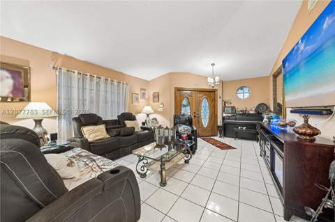 7920 SW 163rd Pl, Miami FL - photo 6 of 44