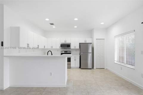 22505 SW 94th Pl, Cutler Bay FL - photo 16 of 51