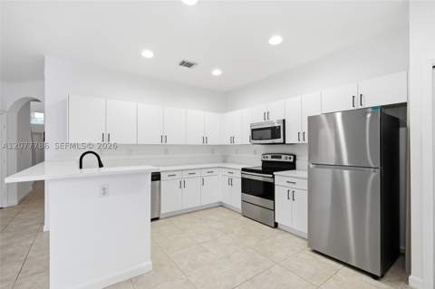 22505 SW 94th Pl, Cutler Bay FL - photo 17 of 51