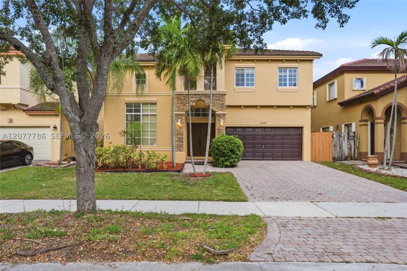 5 bedroom SingleFamilyResidence at 22505 SW 94th Pl, Lakes By The Bay Day, Cutler Bay — photo 5