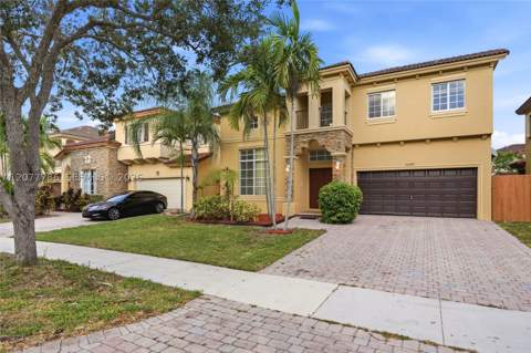 22505 SW 94th Pl, Cutler Bay FL - photo 6 of 51