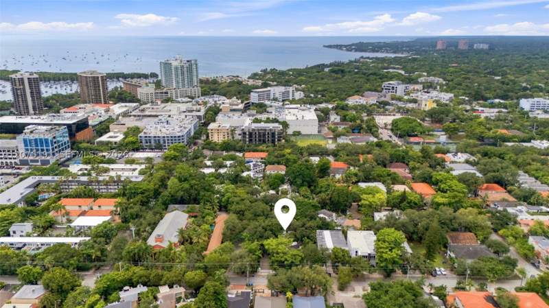 2 bedroom Townhouse at 3024 Day Ave 3024, Lemontree Village Condo, Miami — photo 4